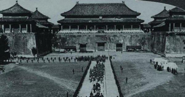 殖民地是什么意思