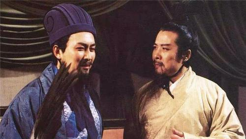 草船借箭为什么曹操不放火箭