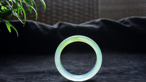 翡翠手镯圈口尺寸表