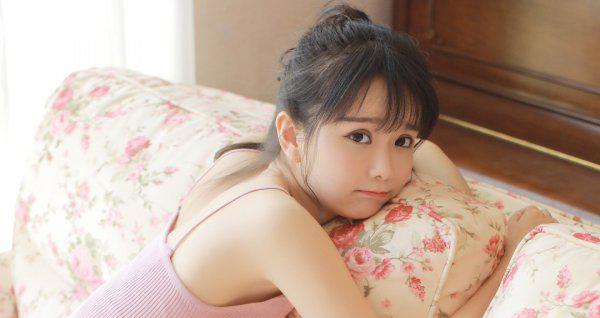 第一次和女孩子聊天怎么找话题