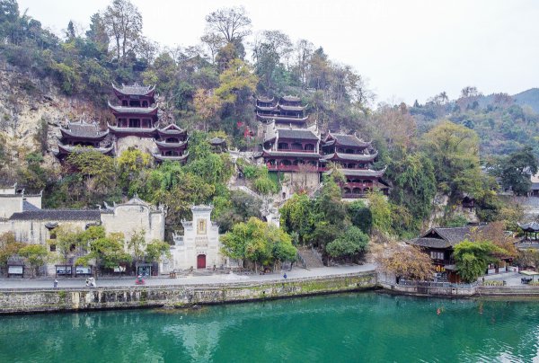 镇远县属于哪个市哪个区