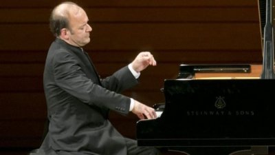 世界上钢琴大师世界排名 排名前十位的现代厉害钢琴家