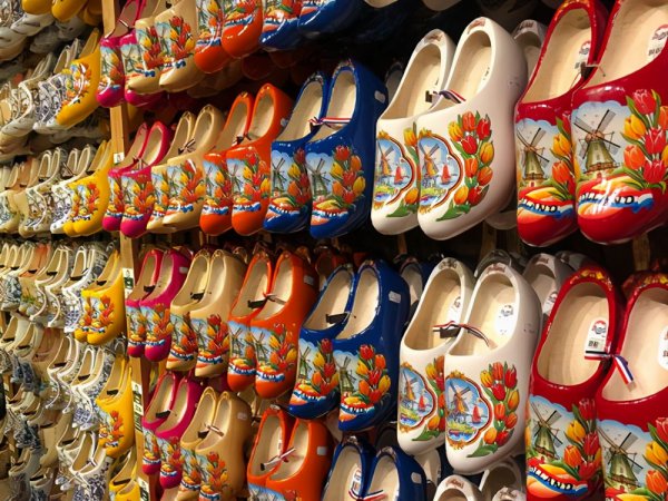 荷兰国土面积多少平方公里