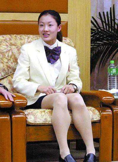 伏明霞个人资料简介