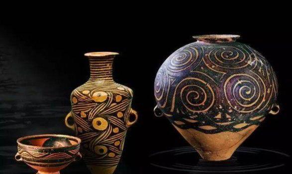 人面鱼纹彩陶盆属于什么文化