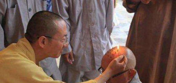 和尚头上的点代表什么意思