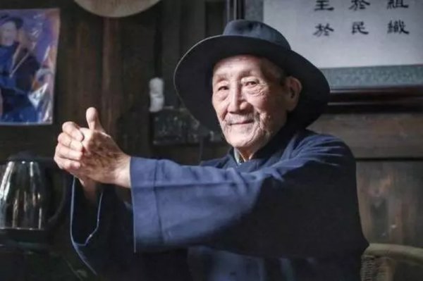 四川人说的袍哥是什么意思