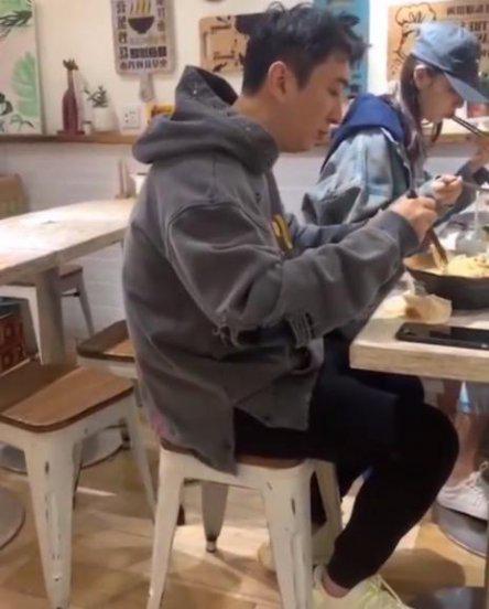 抖音呜呜姐和多少人谈过恋爱