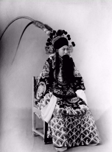 孟小冬的一生故事及个人资料简介