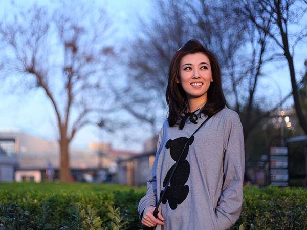 主持人李红个人资料简历