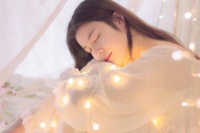 怎么给女生安全感 怎么承诺给女朋友足够的安全感