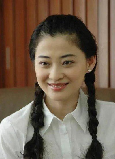 梅婷现任70岁老公曾剑个人资料