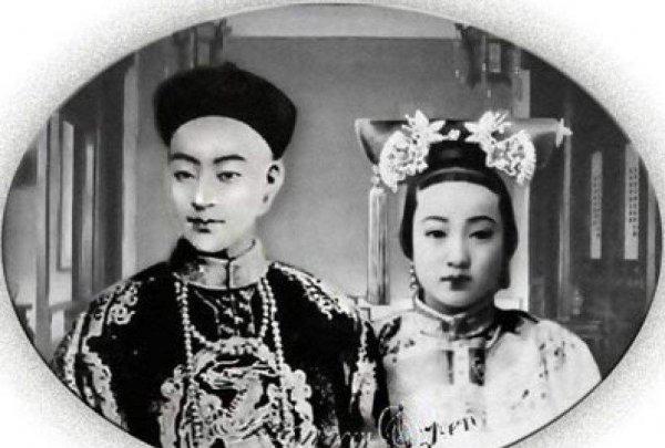 民国建立时间灭亡时间