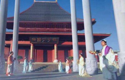 太阴星君是谁 太阴星君的来历地位及天庭掌管职责