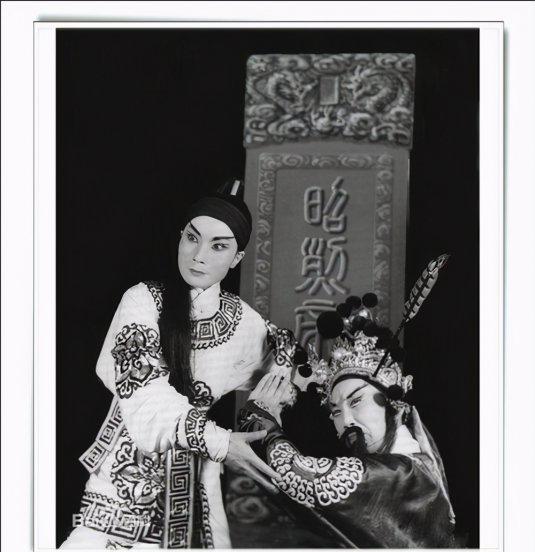 刘备孙子刘谌是最有骨气的吗