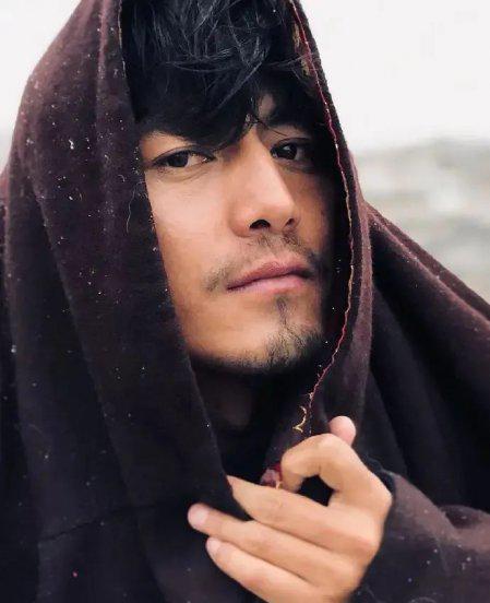 康巴汉子是指哪个地区的男人