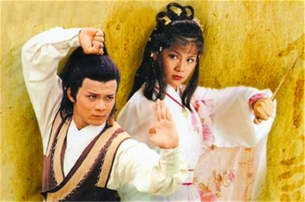 黄蓉洪七公的关系