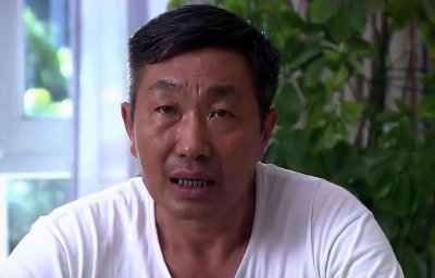 演员杜源的妻子是谁 老戏骨杜源与老婆40年爱情故事