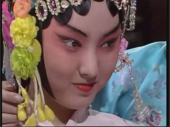 黛玉葬花是第几回