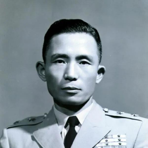 朴正熙个人简介及生平经历