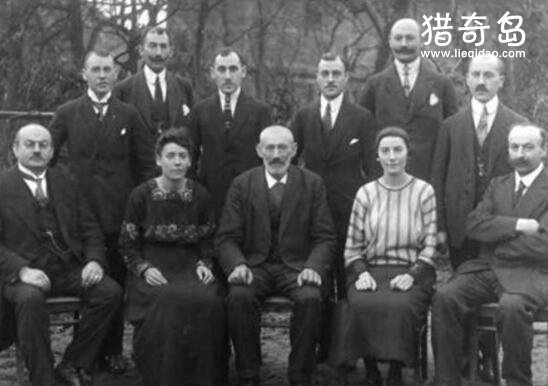 世界上最有钱的家族