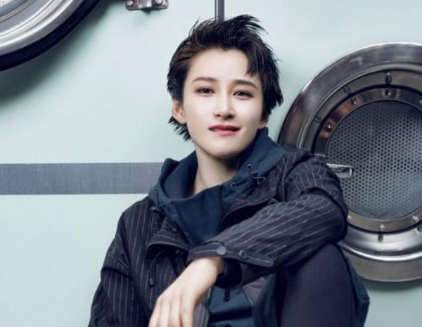 蒋璐霞的个人资料简介