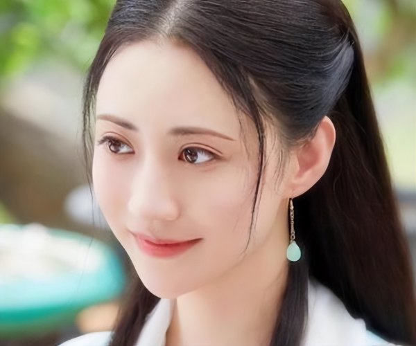 与君初相识雪三月扮演者是谁