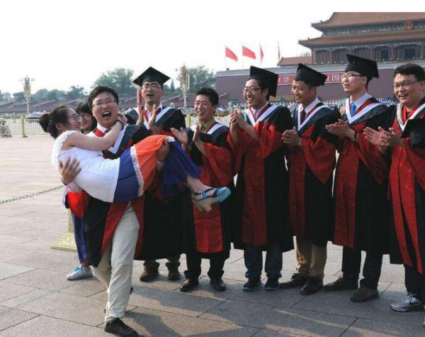 研究生读完是硕士还是博士