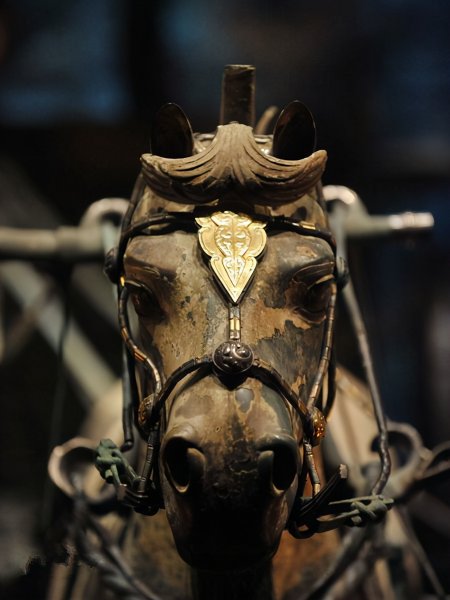 青铜之冠是指什么东西