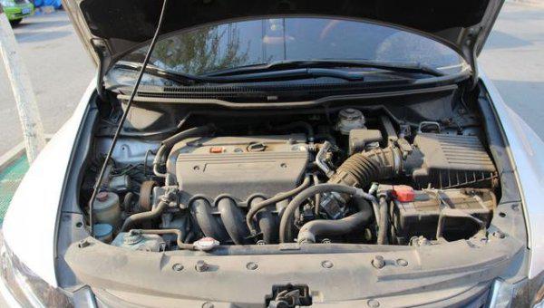 怎样判断火花塞该换了