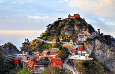 武当山最好不要上金顶的原因 武当山金顶值得去吗