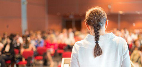 内向的人怎么练口才和胆量