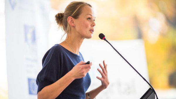 内向的人怎么练口才和胆量