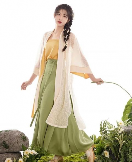 穿汉服扎什么头发好看