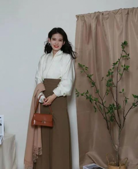 穿汉服扎什么头发好看