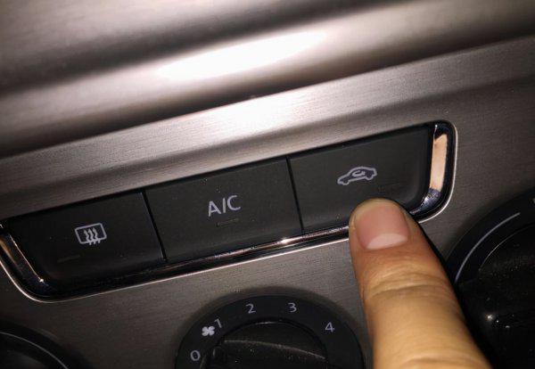 汽车ac开关是什么意思