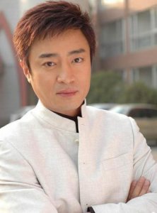 何中华个人简历资料介绍 演员何中华身高多少年龄多大