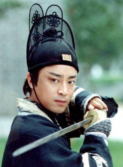 何中华个人简历资料介绍