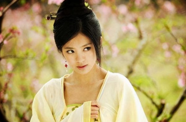 三打白骨精主要内容是什么