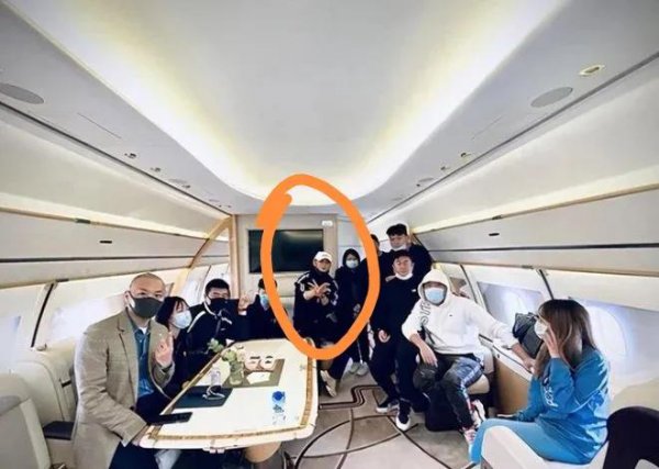 黄子韬是真的富二代吗