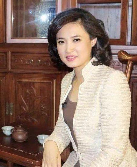 桑晨主持人个人简历