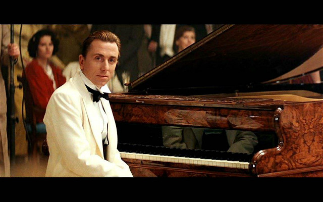 海上钢琴师不去找女孩的原因