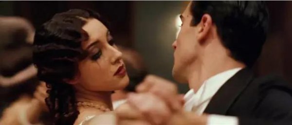 海上钢琴师不去找女孩的原因