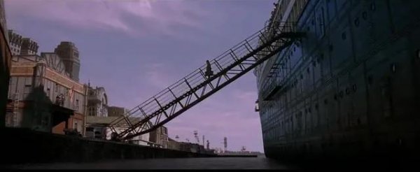 海上钢琴师不去找女孩的原因