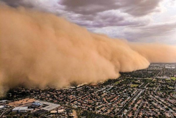 沙尘天气多发生在什么季节