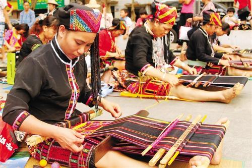 海南黎族的风俗文化