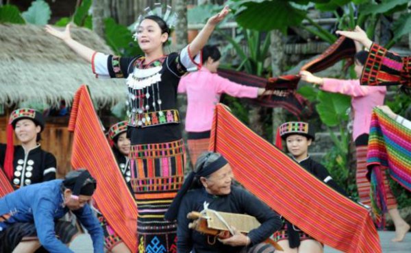 海南黎族的风俗文化