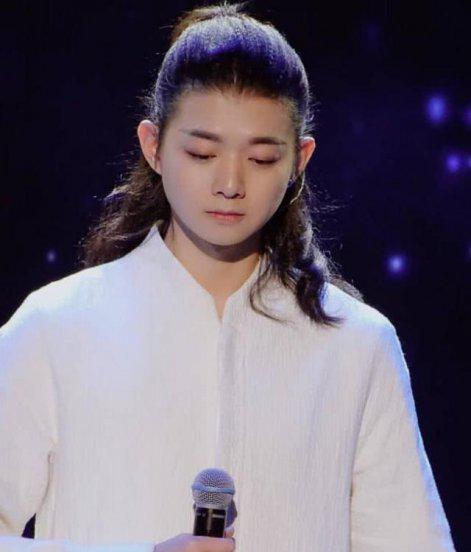 男人叫你亲爱的什么意思