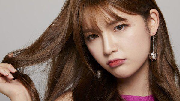 老婆对我很冷淡很烦我怎么办