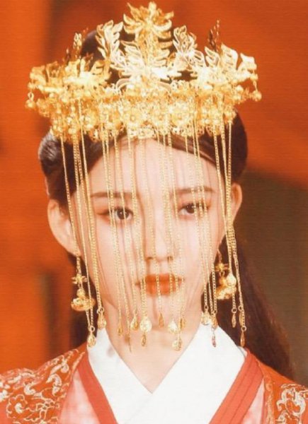 颜人中林允是恋爱关系吗